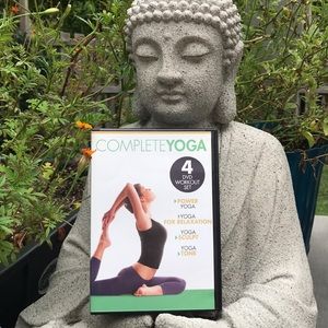 4 YOGA DVD Set Gaiam 4 Complete power workouts